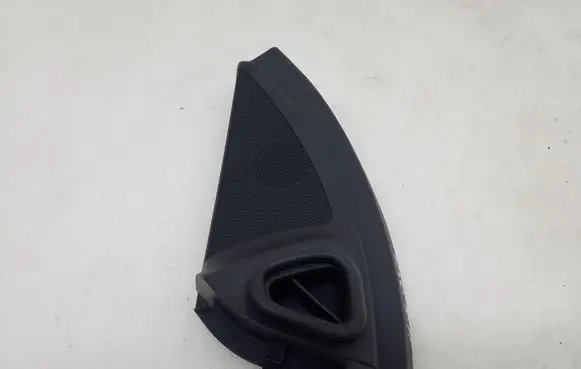 Mercedes-Benz ML W164 Other front door trim element A1647201770