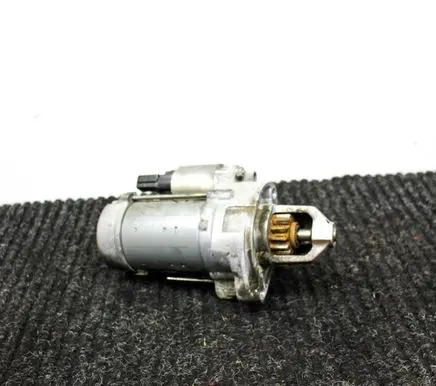 BMW X5 F15 Starter motor 7612815