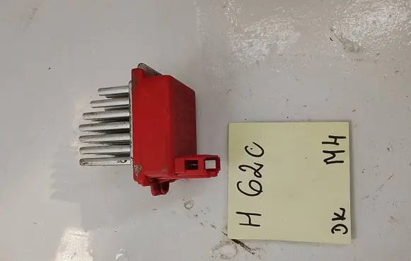 Volkswagen Golf IV Heater blower motor/fan resistor 1J0907521