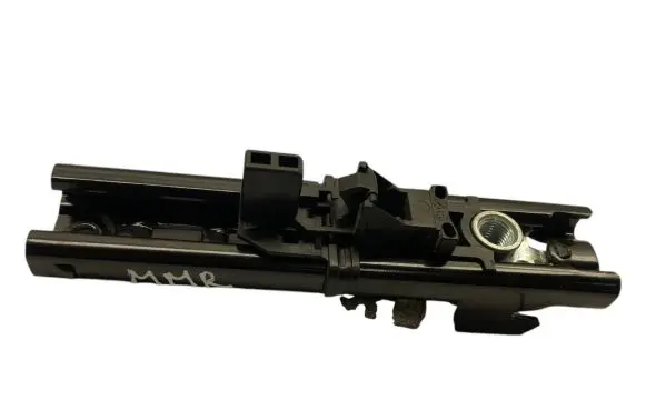 Skoda Yeti (5L) Seat belt height adjuster 3C8857819A