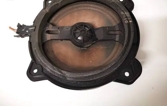 Audi A3 S3 8P Front door speaker 8h0035411 7606500098