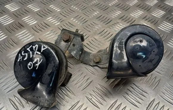 Opel Astra H Horn signal A28657625 007424