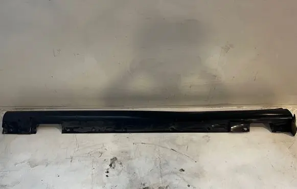 Mercedes-Benz C W204 Sill A2046981354