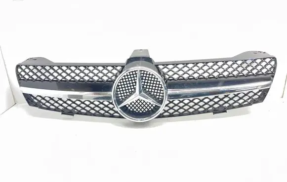 Mercedes-Benz CLS C219 Front grill A2198801083