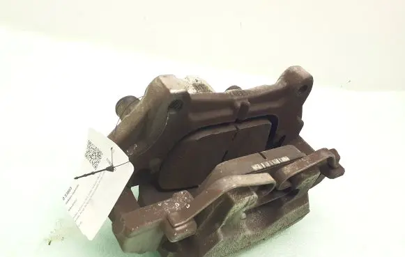 Volvo XC40 Front brake caliper 31665740