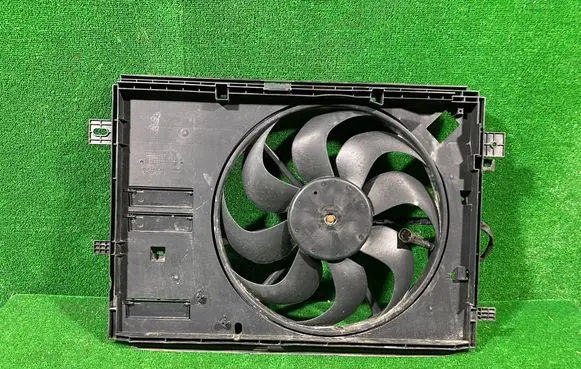 Peugeot 308 Electric radiator cooling fan 9836638080