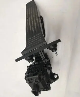 Toyota RAV 4 (XA50) Accelerator throttle pedal 7811033141