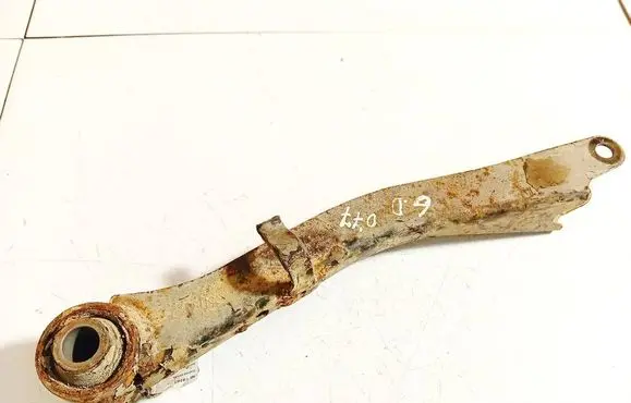Subaru Outback Rear upper control arm/wishbone 