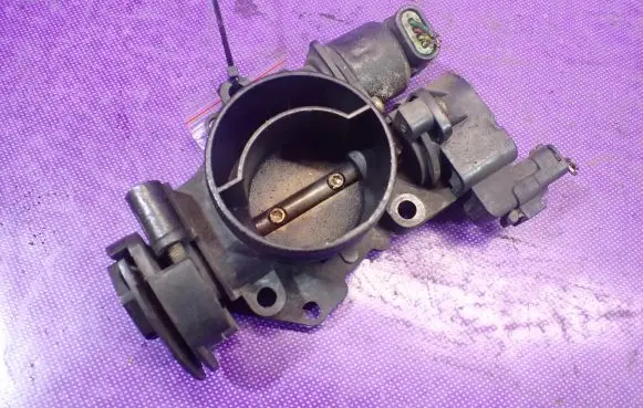 Peugeot 206 Throttle body valve 