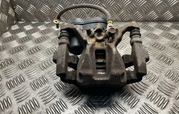 Toyota Auris E180 Rear brake caliper A006B119 46310F4011