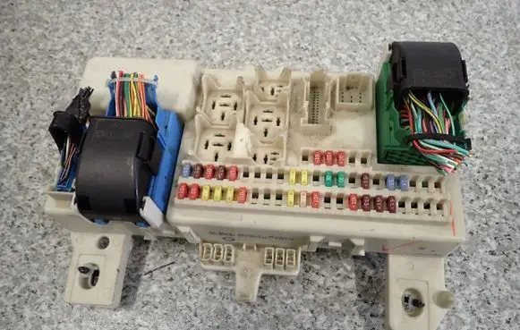 Mazda 3 I Other control units/modules BR5S66730F