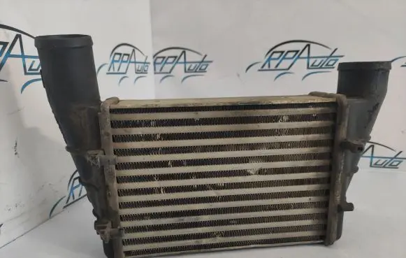 Volkswagen PASSAT B5 Intercooler radiator 058145805C
