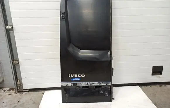 Iveco Daily 6th gen Back/rear loading door 