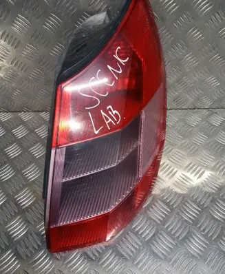 Renault Scenic II - Grand scenic II Rear/tail lights 2SK0086590290 8200127702H 15911600