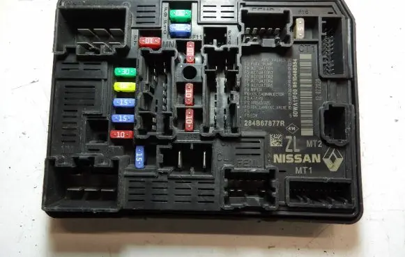 Renault Captur II Other control units/modules 284B67877R