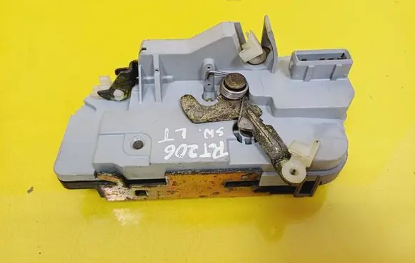 Rear door lock