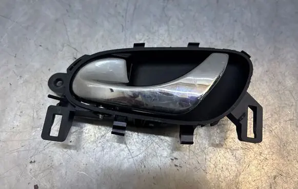 Nissan Qashqai Front door interior handle 806714EA0A
