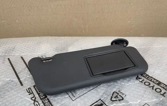Toyota Yaris Sun visor