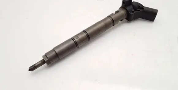 Audi A6 S6 C6 4F Fuel injector 059130277AB 0445115037
