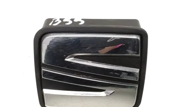 Seat Leon (5F) Tailgate/trunk/boot exterior handle 5F0827565D