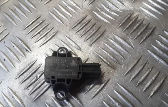 Audi A4 S4 B7 8E 8H Airbag deployment crash/impact sensor 8P0955557