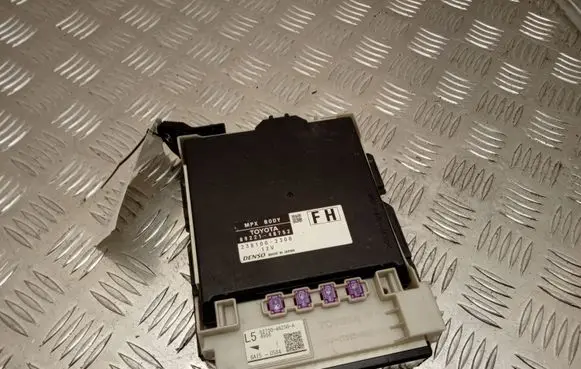 Lexus RX 450H Other control units/modules 8922148752 2381002300 8273048Z50A