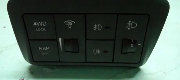Hyundai Santa Fe Tailgate/trunk/boot open switch 