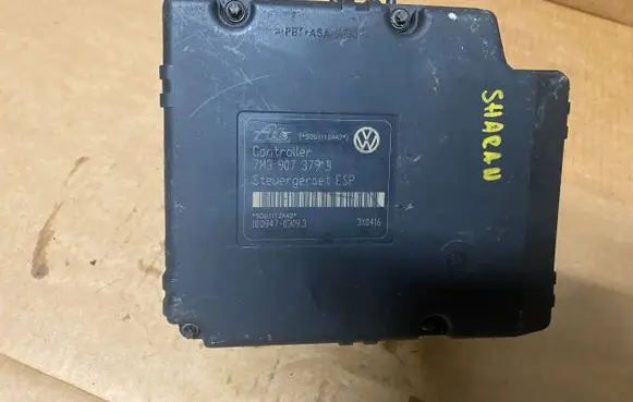 Volkswagen Sharan ABS Pump 7M3907379B 10094703093 YM212L580AA