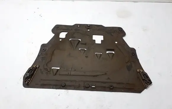 Volvo XC90 Engine splash shield/under tray 31378306