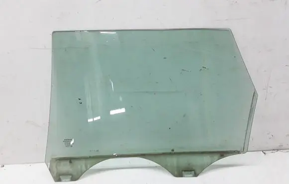 Volvo V50 Rear door window glass E243R001105
