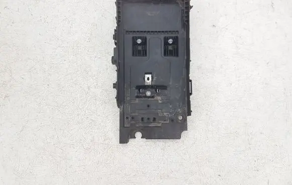 Ford Fusion II Battery tray DG9310723 DG9310723A FJGSA