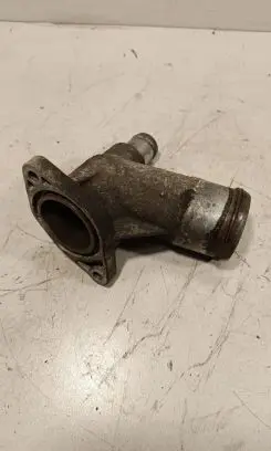 Jeep Grand Cherokee (WK) Engine coolant pipe/hose