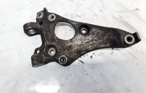 Citroen Berlingo Engine mounting bracket 9672950980