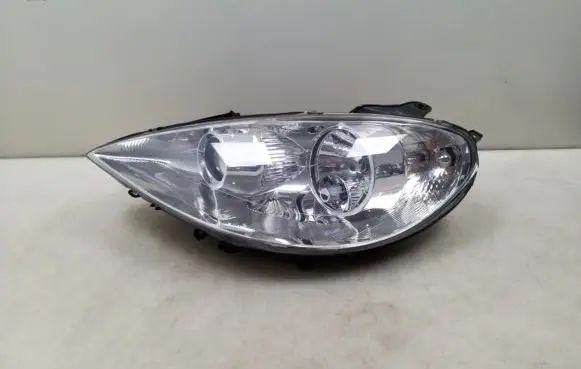 Peugeot 807 Headlight/headlamp
