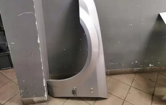 Chrysler 300C Fender