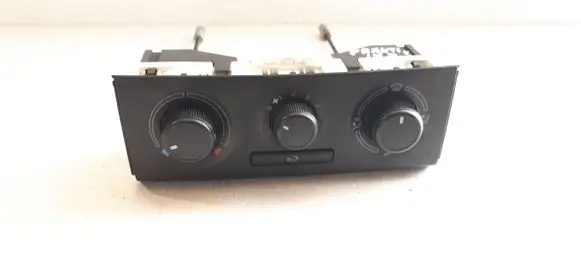 Skoda Praktik (5J8) Climate control unit 5J0819045A