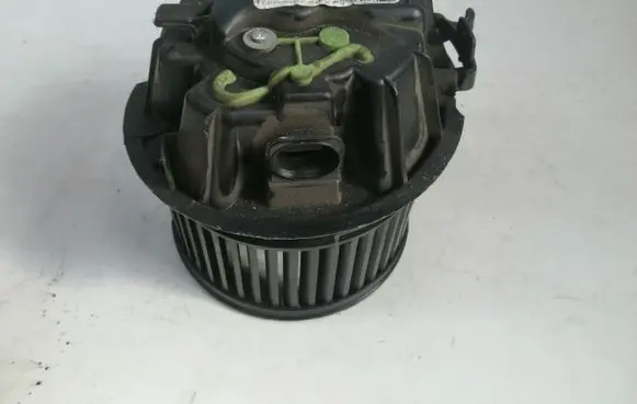 Peugeot 1007 Heater fan/blower