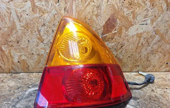 Suzuki Liana Rear/tail lights