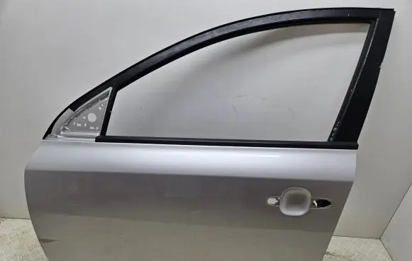 KIA Pro Cee'd I Front door