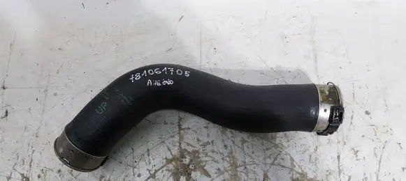 BMW 1 F20 F21 Intercooler hose/pipe 7810617