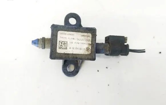 Mercedes-Benz A W176 Air pressure sensor A1769052400