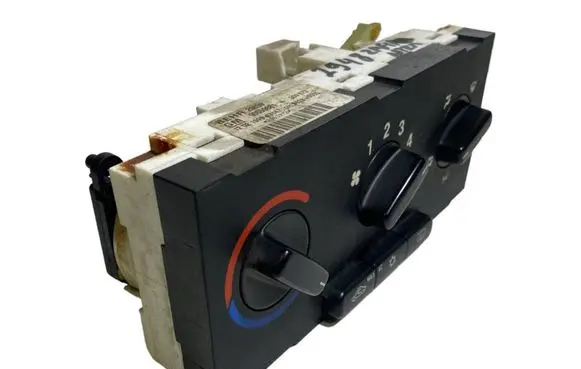 Opel Zafira A Climate control unit 90559881 000672