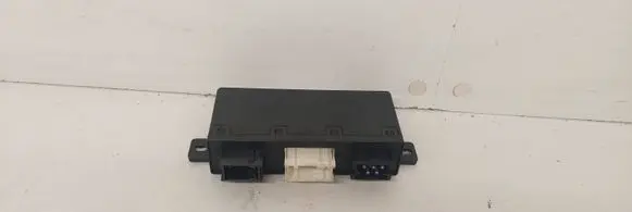BMW 5 E39 Door control unit/module 6156904255 689667 613569042559