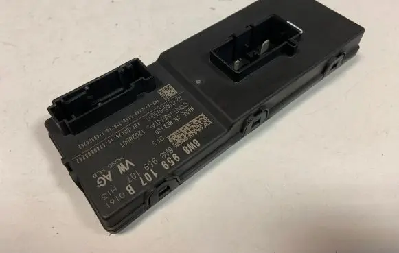 Audi Q5 SQ5 Tailgate/trunk control unit/module 8W8959107B 8W8959107