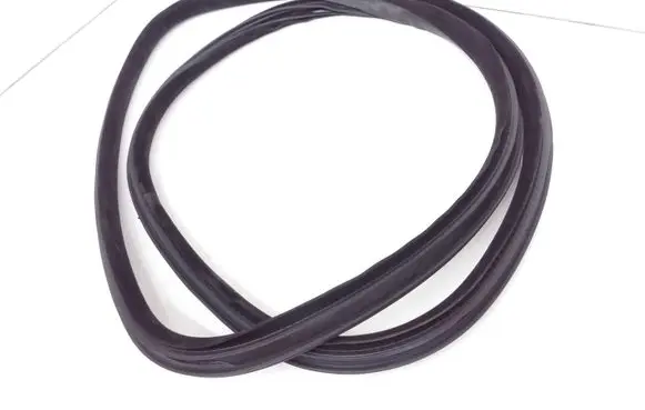Volvo XC70 Rear door rubber seal (on body) S1XMA