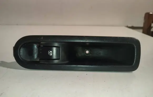 Renault Scenic II - Grand scenic II Electric window control switch 156013870