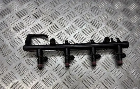 Fuel main line pipe
