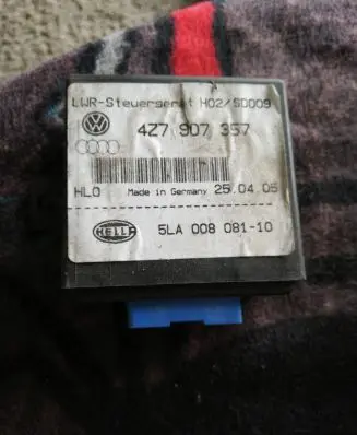 Audi A6 S6 C5 4B Light module LCM 4Z7907357