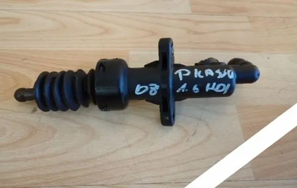 Citroen Xsara Picasso Clutch slave cylinder 