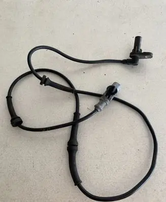 Land Rover Discovery 4 - LR4 ABS rear brake sensor 888500133